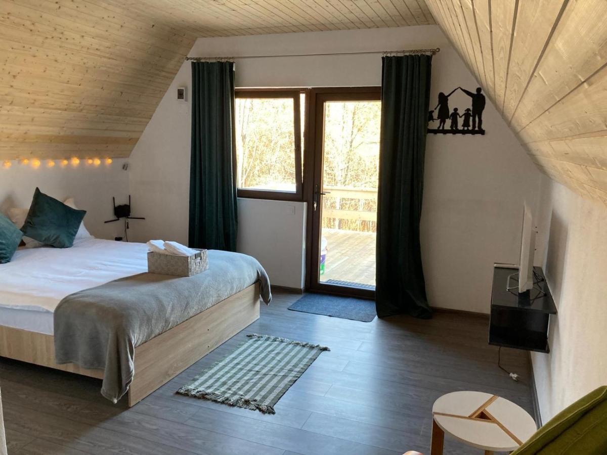 Cabanele Lu' Dinu Curtea De Arges Bagian luar foto